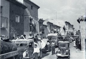 4-bujaraloz-calle-san-agustin-desde-la-esquina-de-la-zapatera